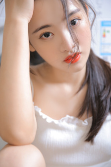 年轻女教师3在线观看完整版